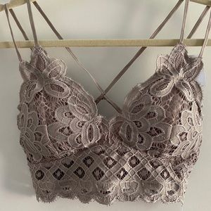 Anemone lace crochet bralette in Harbor Gray